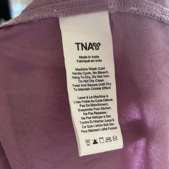 Aritzia TNA Womens Open Black Flowy Tie Ruffle Tiered
Mini Dress in Lavender - Picture 7 of 14